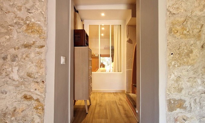 La Roquette-sur-Siagne House | House L'entre terre et mer near Cannes