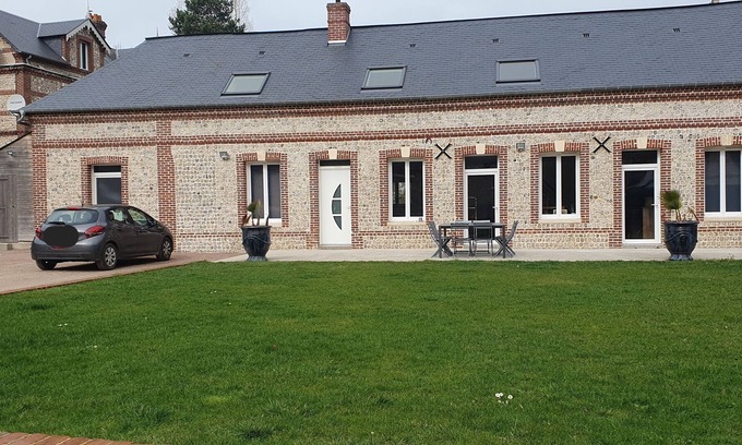 Saint-Pierre-en-Port House | House near the sea