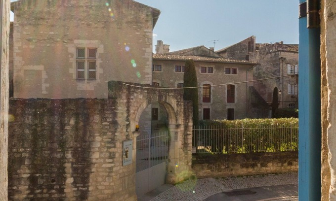 St.-Remy-de-Provence House | House of 70 m², air-conditioned with parking in the historic center of Saint Rémy