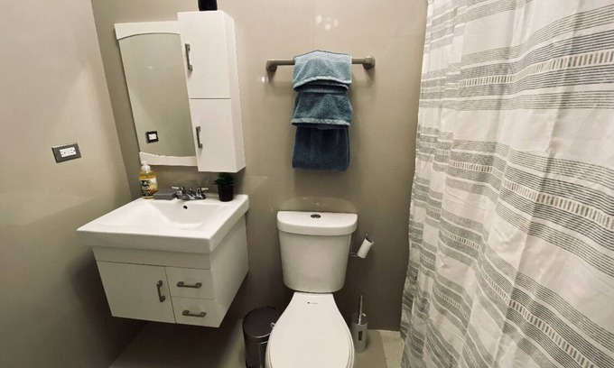 Sabana Abajo House | House of Galaxy with hot tub and super close to the airport