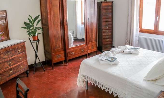 Bolognina Apartment | HOUSE OF THE '900 in Bologna, quite, close to Trains, Fiera, Downtown, eco house