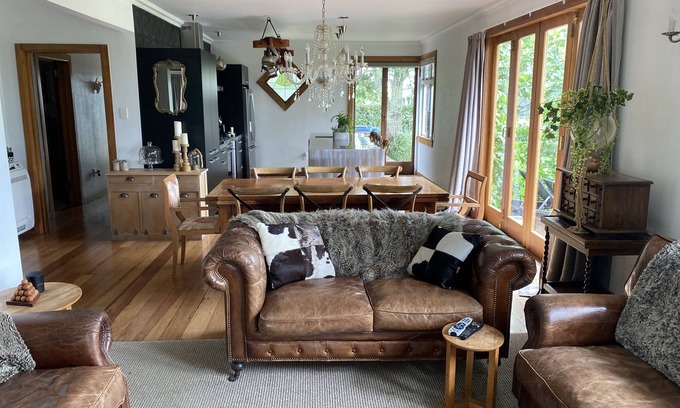 Parkvale House | House on orchard - 5 mins to Havelock North
