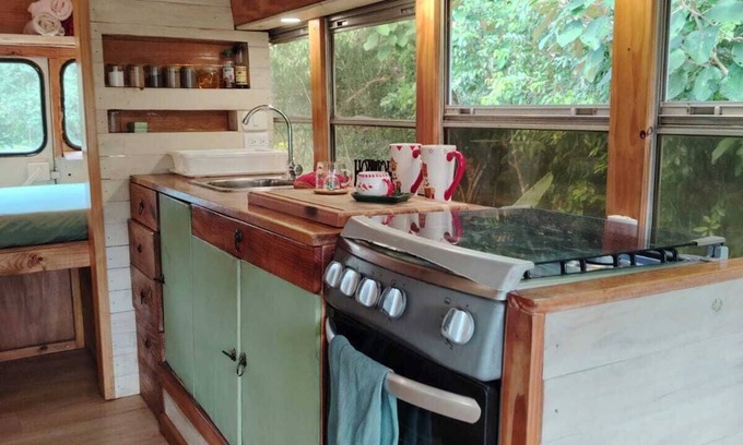 Santa Fe House | House on wheels, with mountain views and direct access to the Santa Maria River.