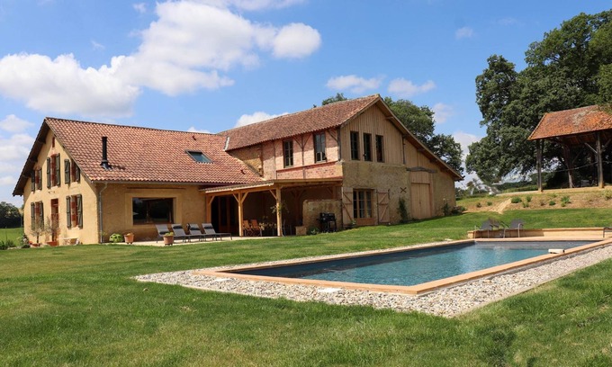 Montesquiou Other | House Puchouaou Gîte12 persons with private pool