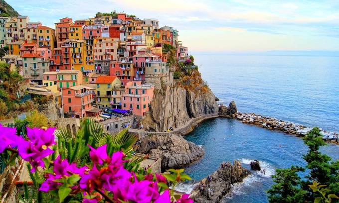 Mezzanego Condo | House relax at some mimutes from the sea