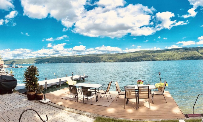 Hammondsport House | HOUSE RIGHT ON THE WATER- NO EXTRA CLEANING FEES