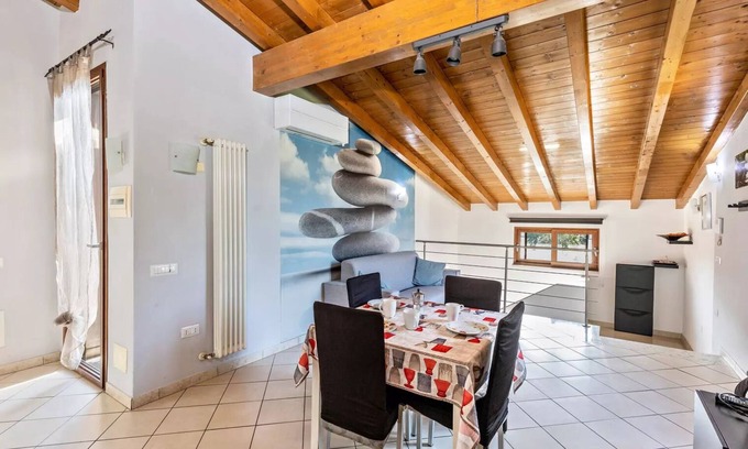 Sud-Ovest Apartment | house Verona Zen apartment for 7 people IT023091B48JJSIC