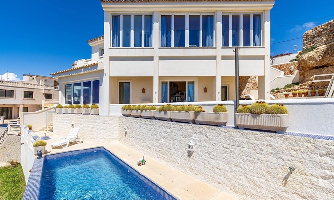 El Toro House | House with beautiful views to the sea, front line with pool and several terraces