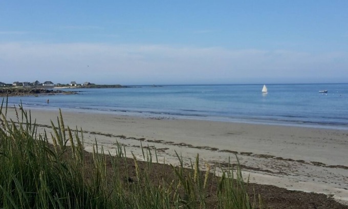 Reville House | House with direct beach access