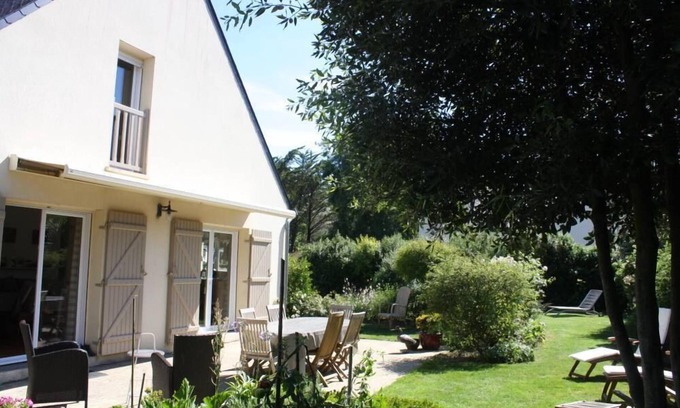 Penvins House | House with enclosed garden, close to the beach, ideal for a relaxing holiday