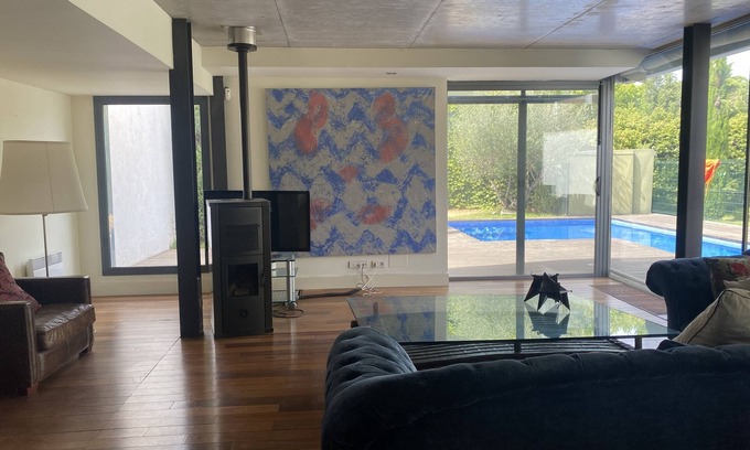 Girona House | House with garden and pool 5 minutes from Girona