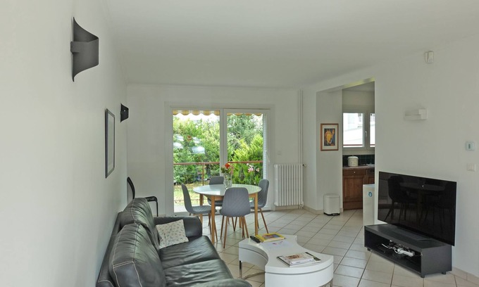 Quartier Beauregard-Boufflers-Buthegnemont-Boudonville House | House with garden close to town center