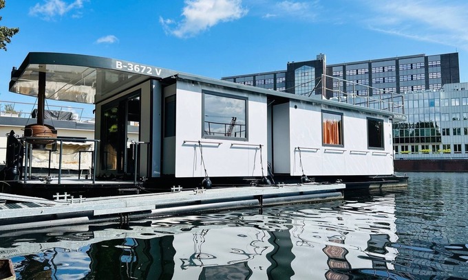 Tegel Apartment | Houseboat for 8 guests with 65m² in Berlin (265222)