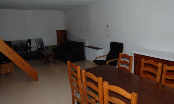 Laneuveville-devant-Nancy Apartment | housing on two levels
