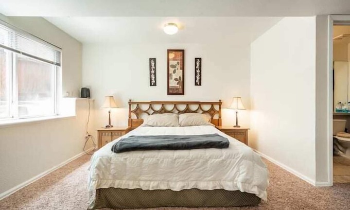 Northgate House | How can you pass on this? 1000 sq. foot basement