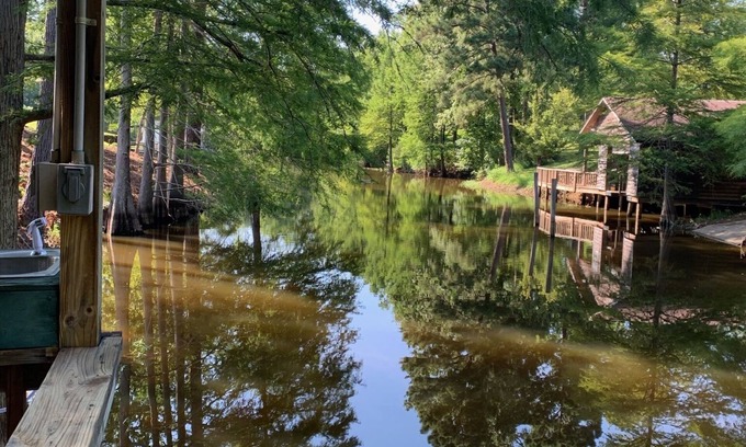 Negreet House | How nice. Waterfront peace and quiet *Wi-Fi!*
