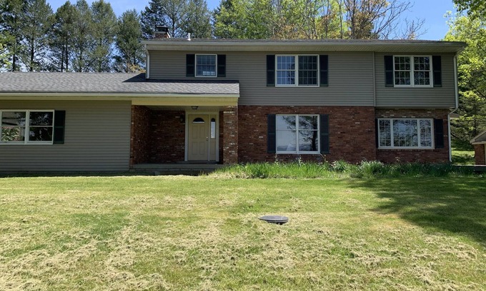 Hudson House | Hudson Home with Scenic Views
