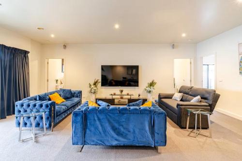 Ballarat North House | Huge 4BR Pool Table & 75" TV