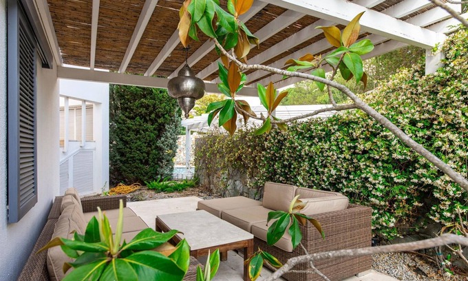 Gumusluk Villa | Huge Luxury Villa With Pool Near Beach in Bodrum