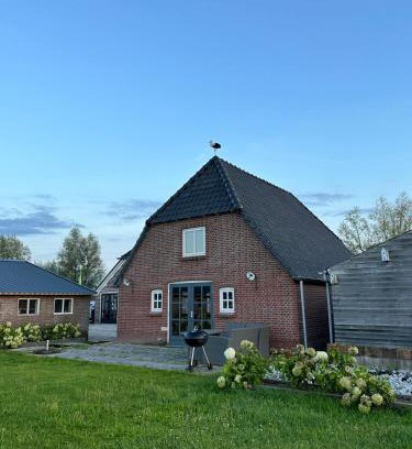 Windesheim House | Huisje over de IJssel