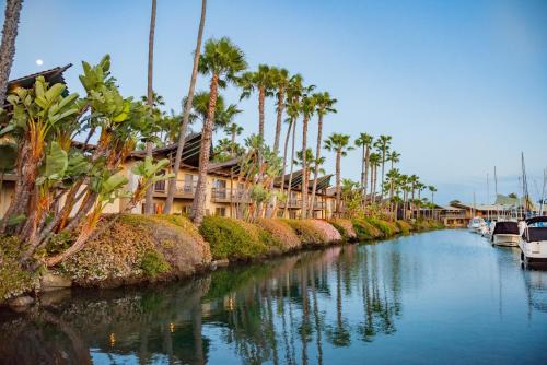La Playa Hotel | Humphreys Half Moon Inn