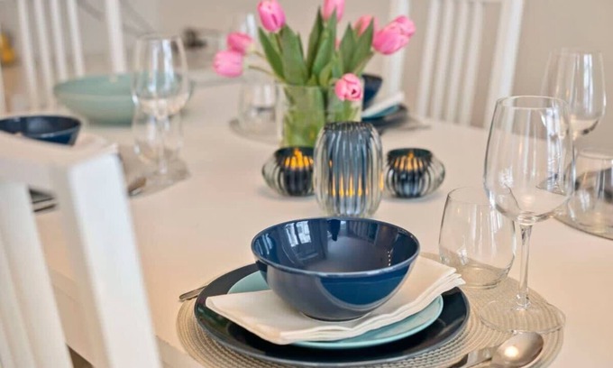 Knokke Apartment | Huswell - Cozy apartment with sea-view 1 min from beach
