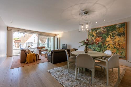 Duinbergen Apartment | Huswell - Spacious apartment nearby the sea in Knokke-Heist