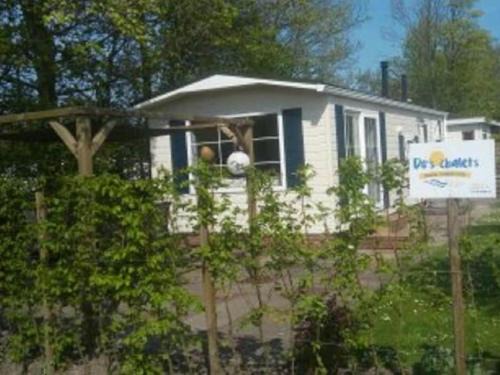 Baarland Ski Chalet | Hut in Baarland with swimming pool