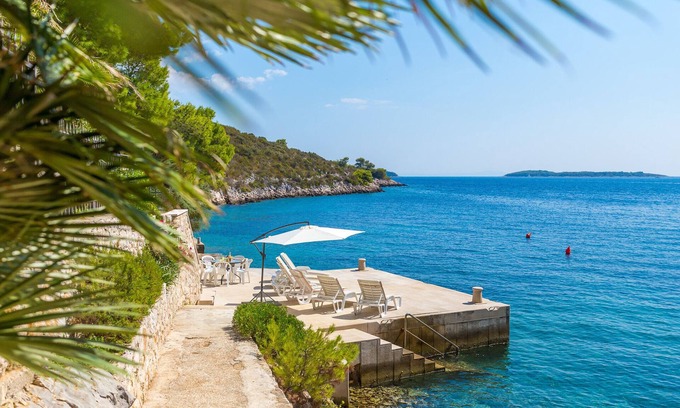 Hvar House | Hvar's Incredible Villa with Private Beach and Pool
