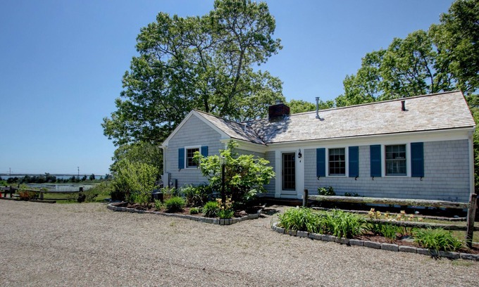 Hyannis Port Cottage | Hyannis Port Cottage with Ocean Views and Access to 3 Beautiful Ocean Beaches!