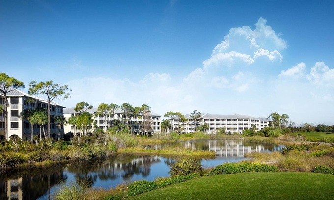Estero Condo | Hyatt Coconut Cove! Lazy River! Quiet Location! Sleeps 8!