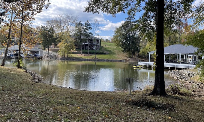 Semora House | Hyco lakefront rental that's very close to VIR! Quiet cove to come and relax.