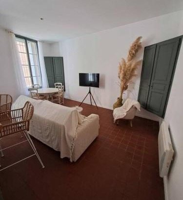 La Real Apartment | hypercentre, appartement coquet en rez-de-chaussée
