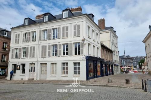 Enclos Apartment | Hypolite 3 New- Nice flat for 4 - 80 meters from the Port of Honfleur