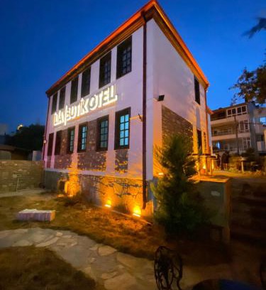 Kilitbahir Koyu Hotel | İlia Konak