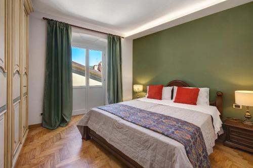 Cairo Montenotte Apartment | I Portici Holiday Home