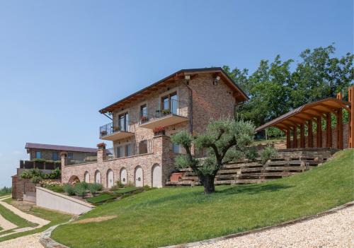 La Morra House | I Quattro Pozzi