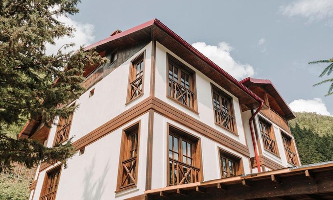 Macka Hotel | İSKALİTA Otel