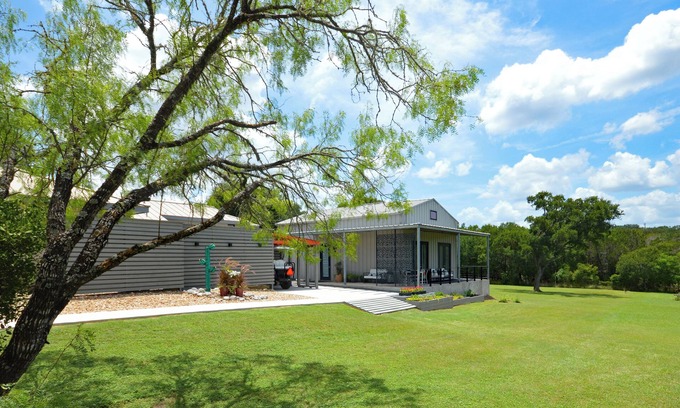 Buda Apartment | i stayed at 311 b . . . designer guest studio in tranquil residential setting