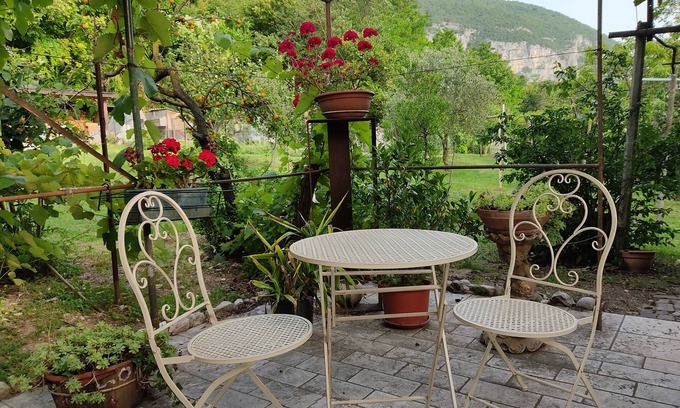 Marco Apartment | I tre Gelsi vicino a lago, montagna, piste da sci a pochi km da Verona e Trento