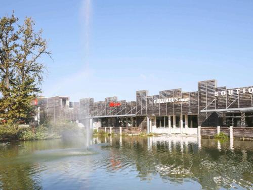 Jasseron Hotel | ibis Bourg Jasseron/Teyssonge