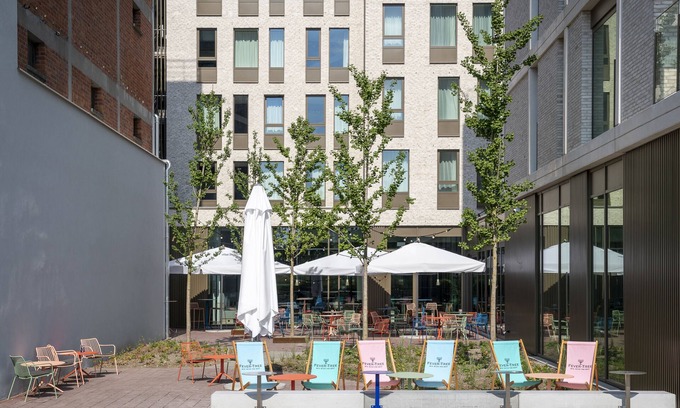 Ghent Hotel | ibis budget Gent Centrum Dampoort
