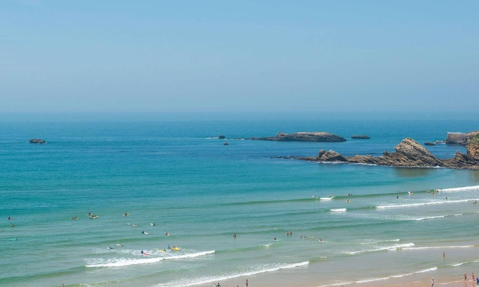 Ciboure Hotel | ibis Ciboure St Jean De Luz Hotel