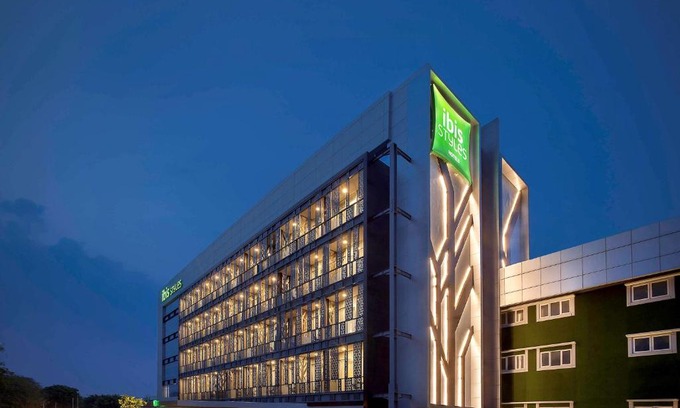 Tanjung Priok Hotel | Ibis Styles Jakarta Sunter