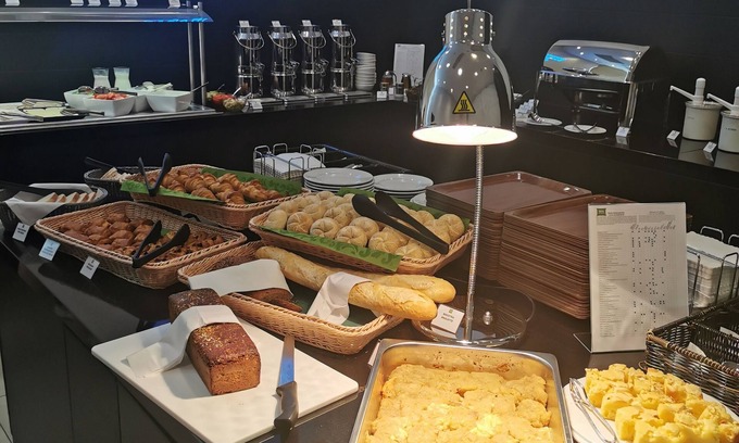 Warsaw Hotel | Ibis Styles Warszawa Airport