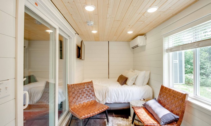 Northeast Itasca Apartment | Ice Fishing on South Fork Lake: Nashwauk Studio!