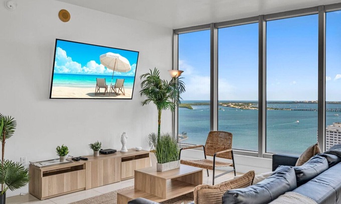 Downtown Miami Apartment | Icon Brickell - 29th Floor - Ocean & City Views