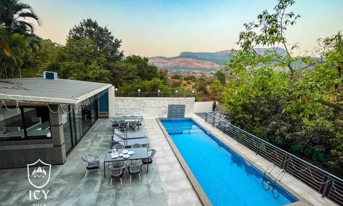 Kadadhe House | Icy Villa Lonavala - 4BHK Villa With Pool and Mountain View