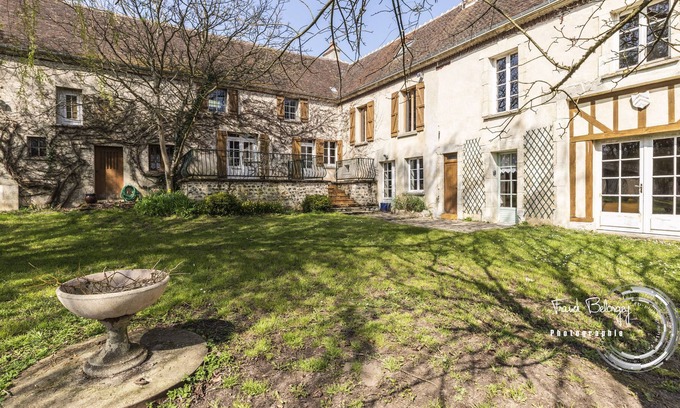 Longny les Villages House | Ideal country house for a stay with family or friends (15 people)