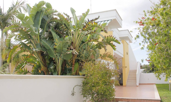 Torre Saracena Villa | Ideal for a family for a completely relaxing vacation with garden